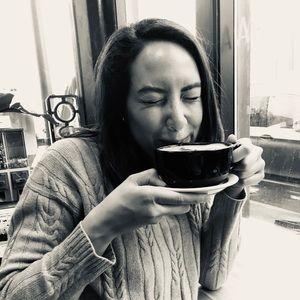 Meet your Posher, Jenny